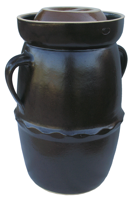 <ul class='dec-ul'>
        <li>Ref SP-15:  15Litre pot. </li>
        <li>Largest diameter 275mm</li>
        <li>Height with lid 435mm</li>
        <li>Opening 130mm</li>
        <li>Weight 7.9kg (pot & lid)</li>
        <li>Price: $180.00</li>
        <li>Delivery: $27.00</li>
      </ul>